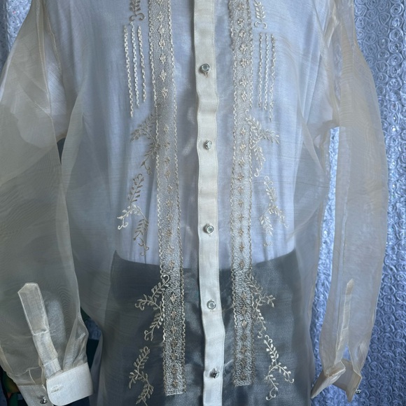 Plus size- Men’s Beige Pina Organza Barong Tagalog Full open with embroidery - Picture 6 of 11